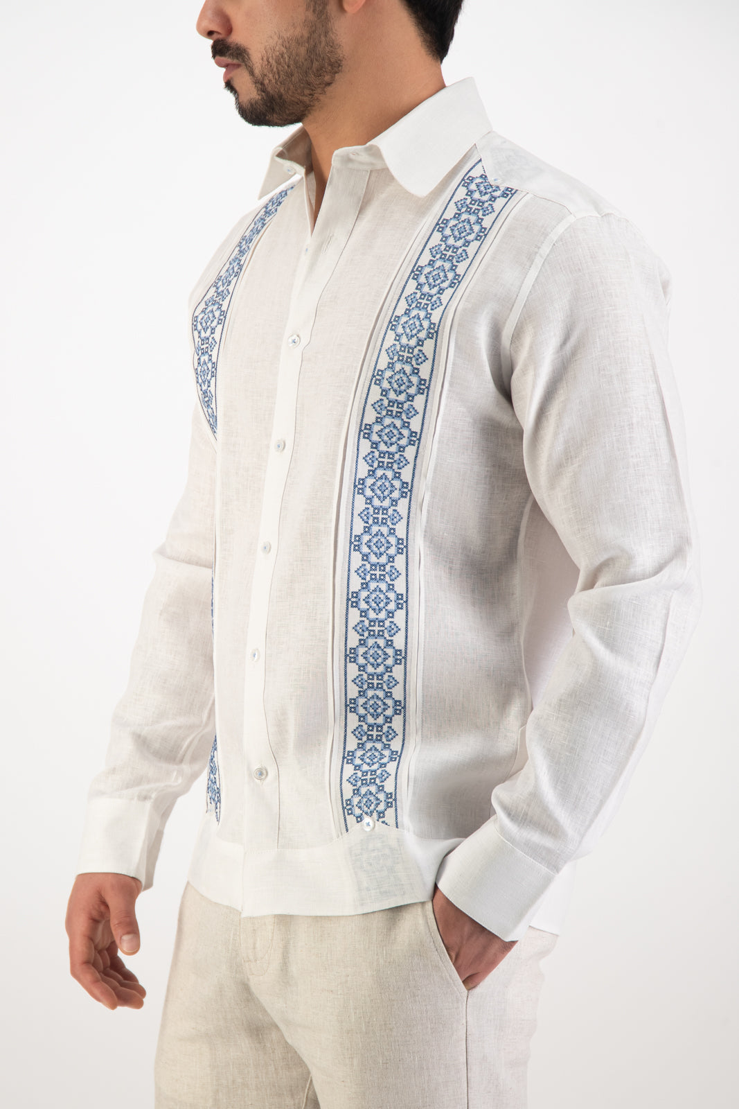 #color_blanco detalles azul