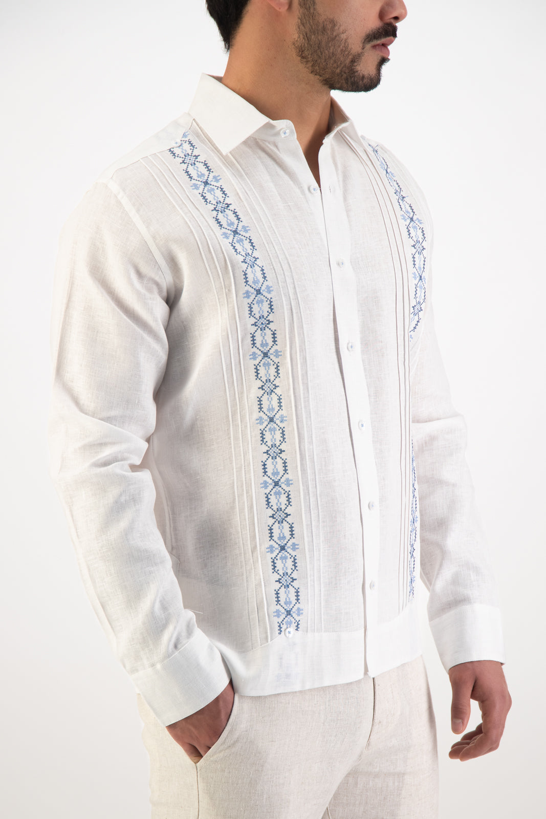#color_blanco detalles azul