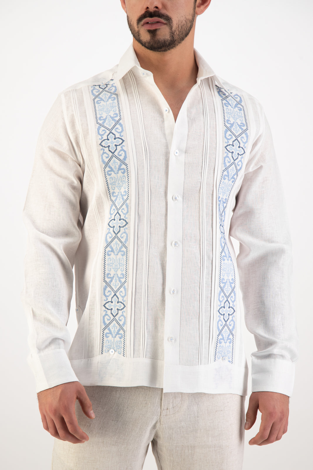 Guayabera Sorrento Blanca Detalles Azul